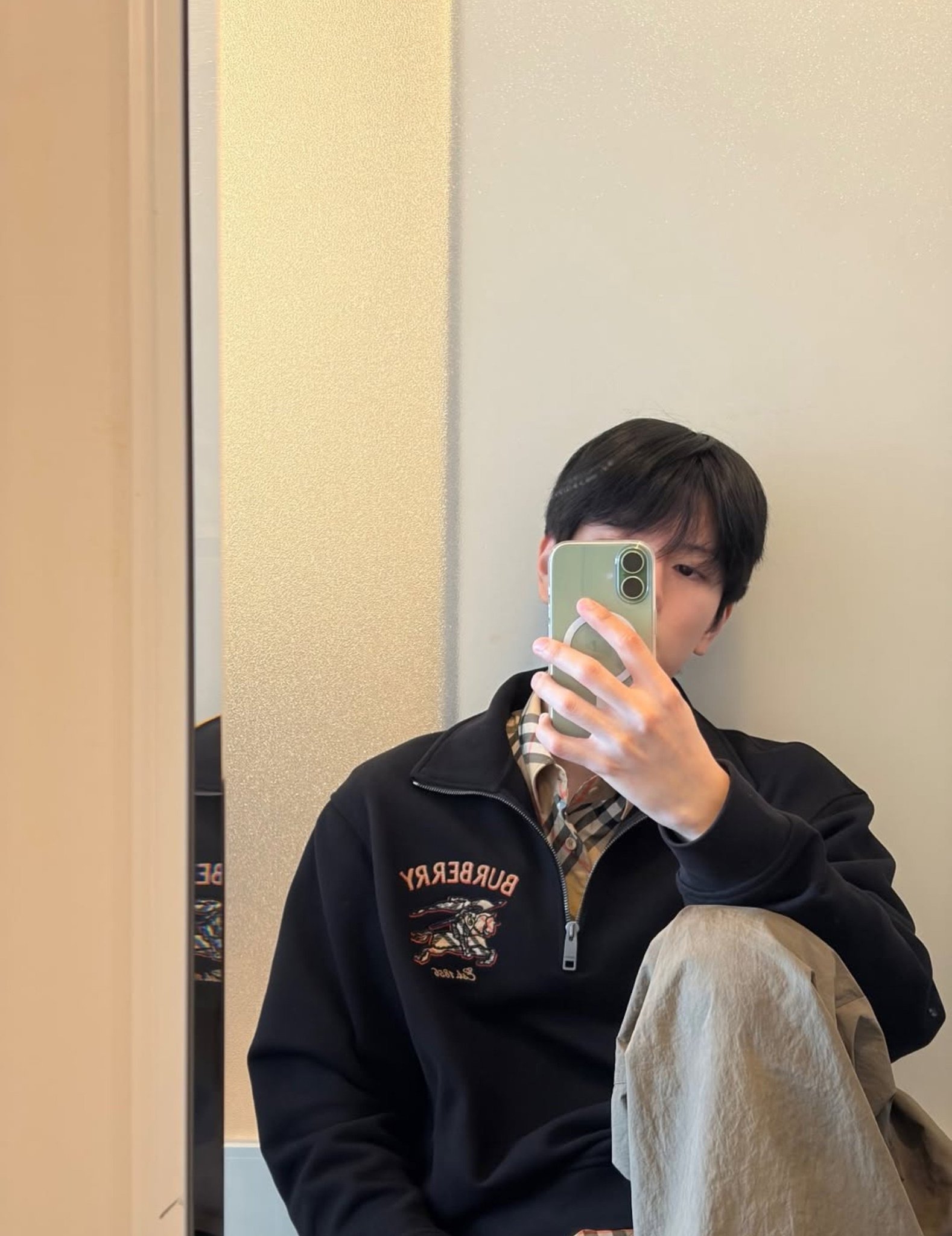 승 민 Profile Picture