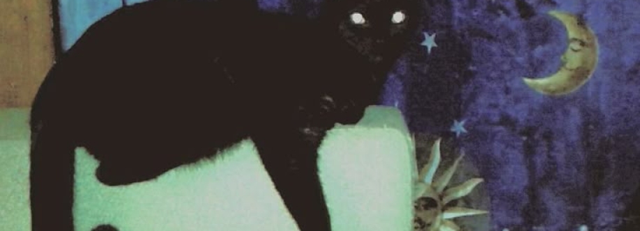 Lukeee Cover Image