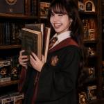 Lily Bloom Profile Picture